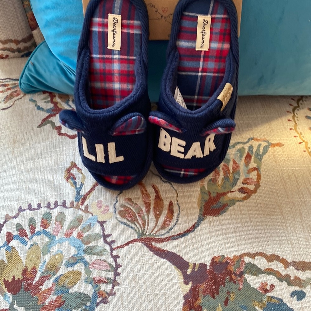 Kids house shoes.